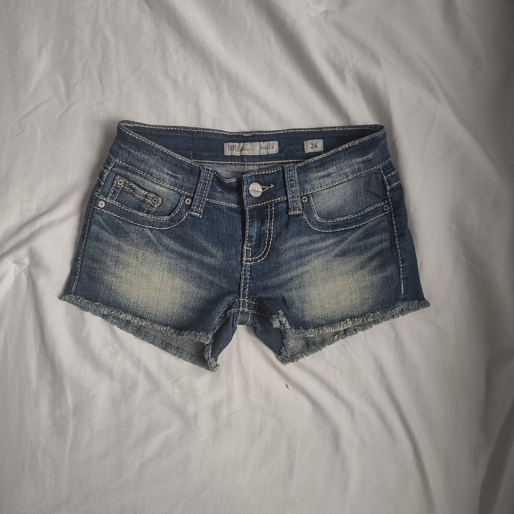 Buckle BKE Stella Jean Shorts size 24